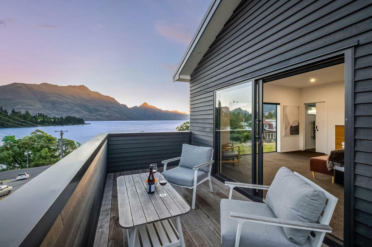 Lakeside Luxury On Suburb Street Queenstown Exterior foto